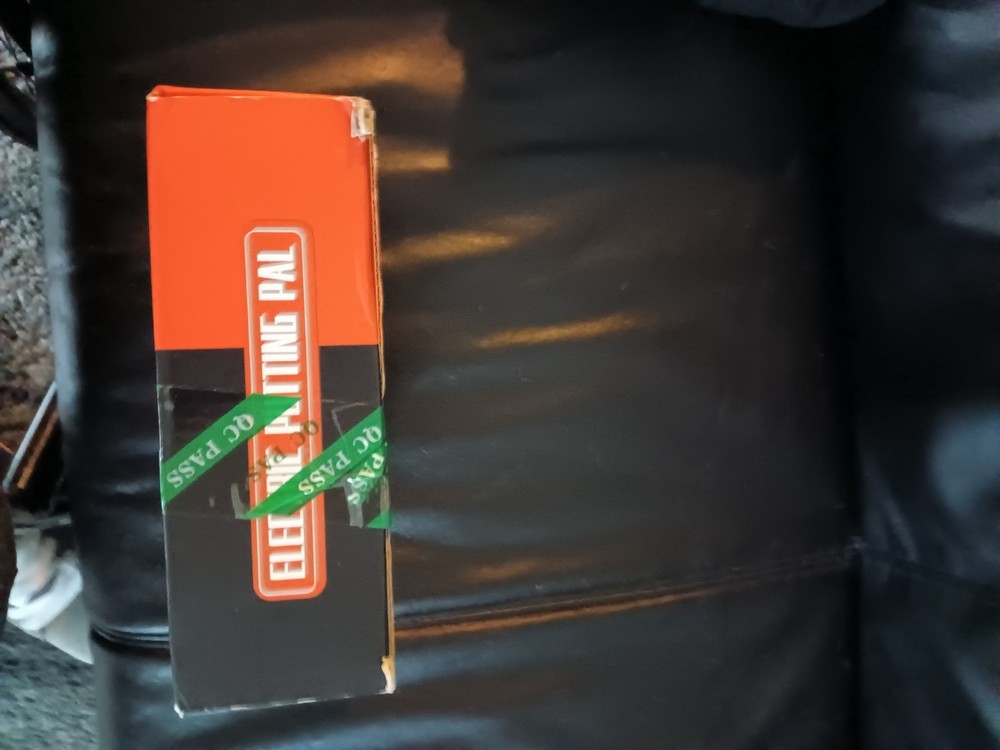 Electric Practice Putting Device