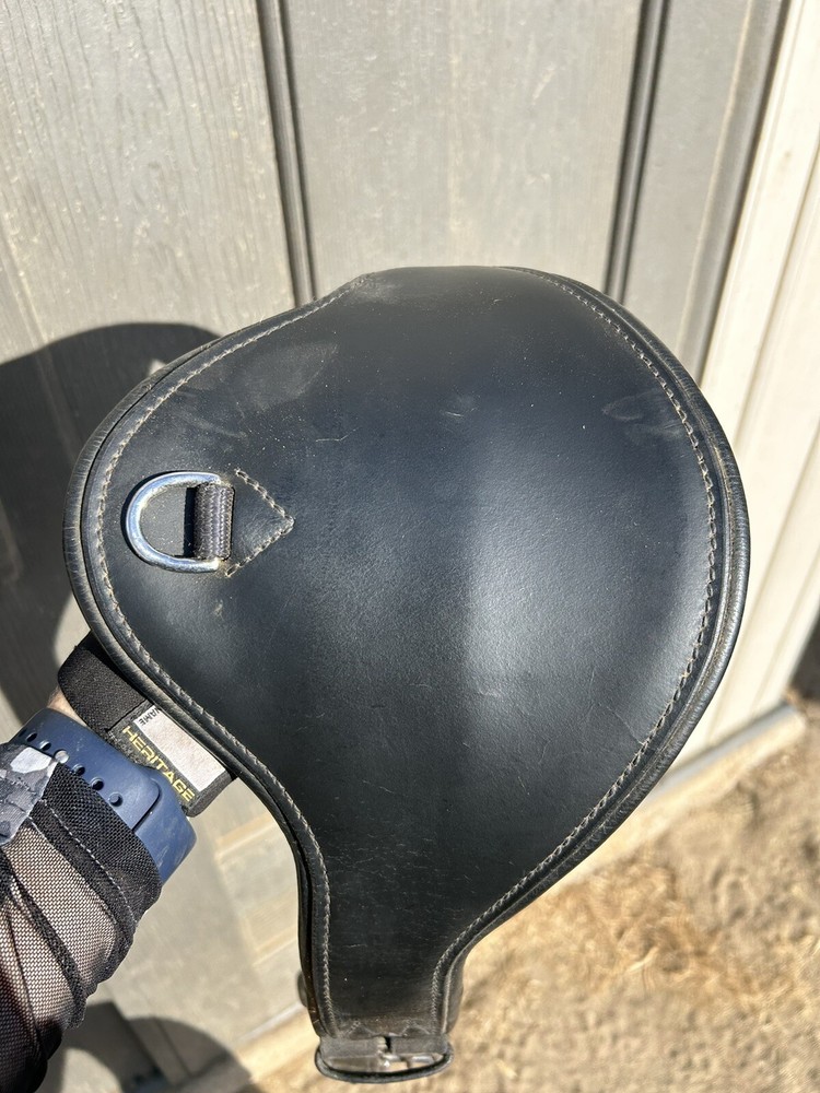Schleese girth Black 30”