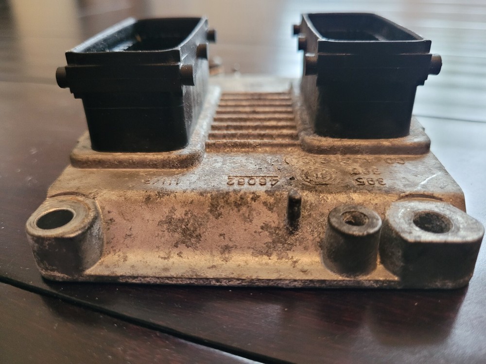 USED 2005 - 2007 Cadillac CTS Engine Control Module (19260507)