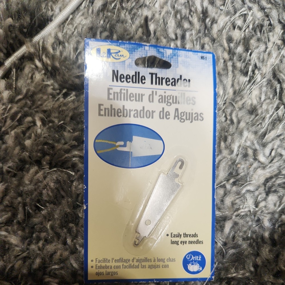 LoRan Needle Threader