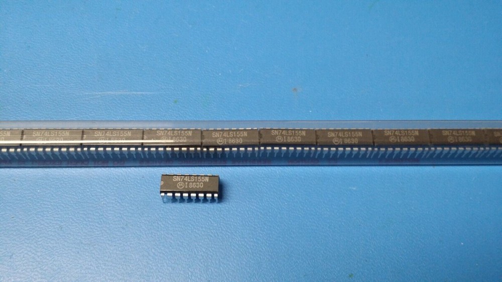 (5 PCS) SN74LS155N MOTOROLA Decoder/Driver, TTL, PDIP16