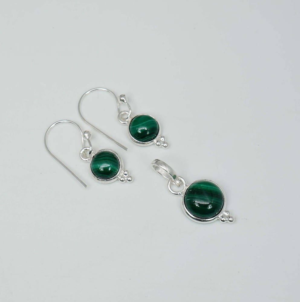 925 Solid Sterling Silver Green Malachite Hook Earring Pendant Set