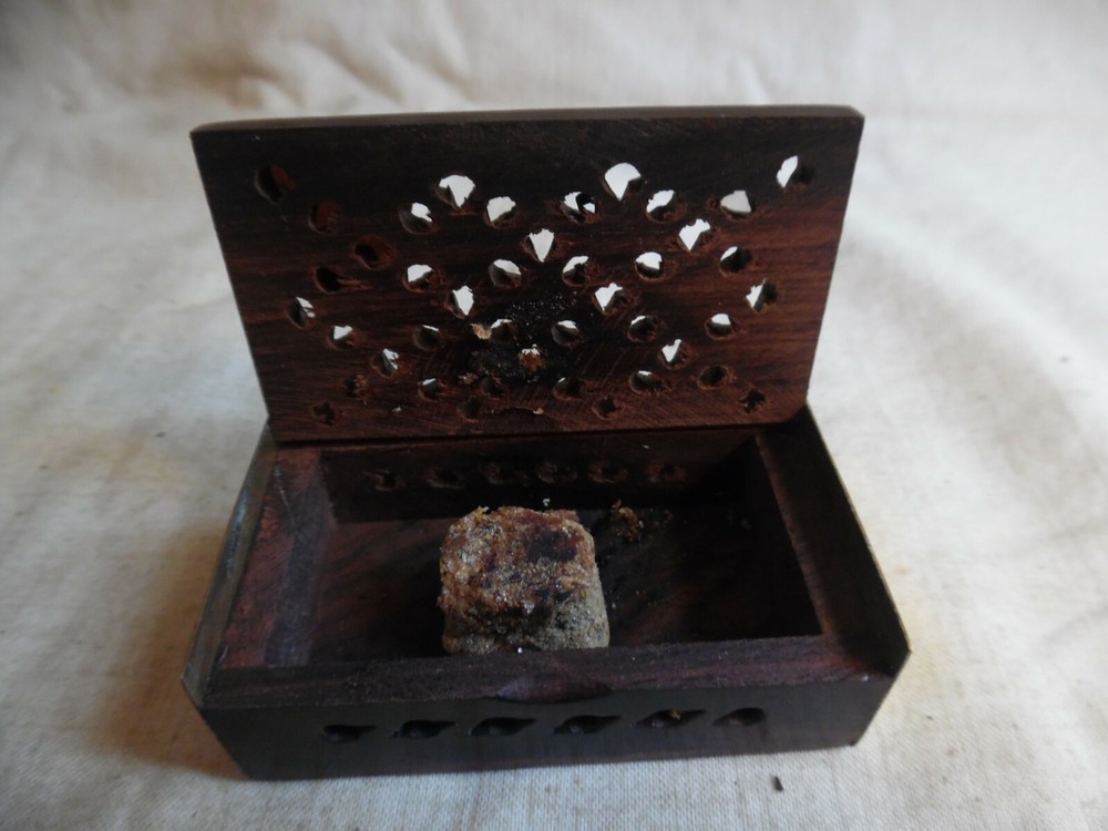 Box With Amber Incense With Ganesh On The Back