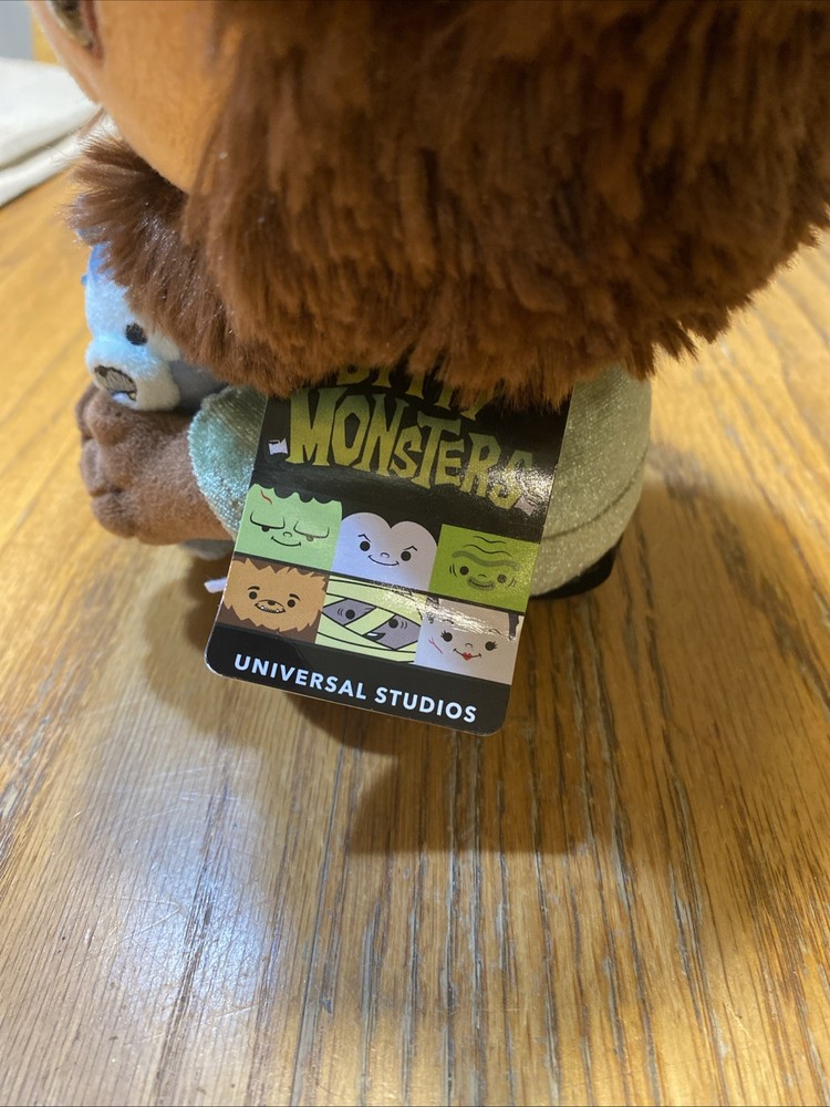 Universal Studios Bitty Monsters Werewolf Plush With Cub 10” NWT