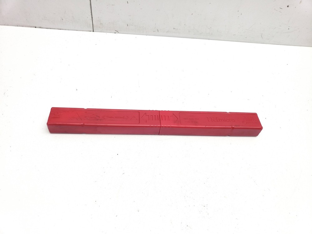 AUDI A4 B9 2016 EMERGENCY WARNING HAZARD TRIANGLE 8T0860251