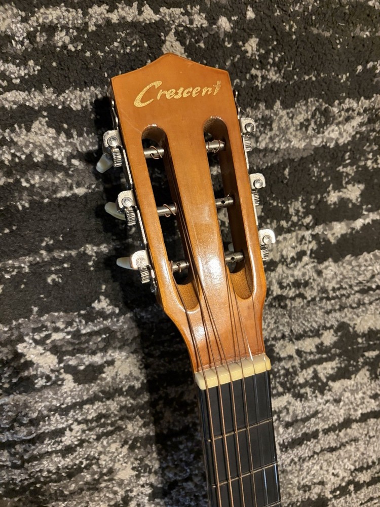 Crescent Classical Guitar 6 String Brown Standard Right-Handed