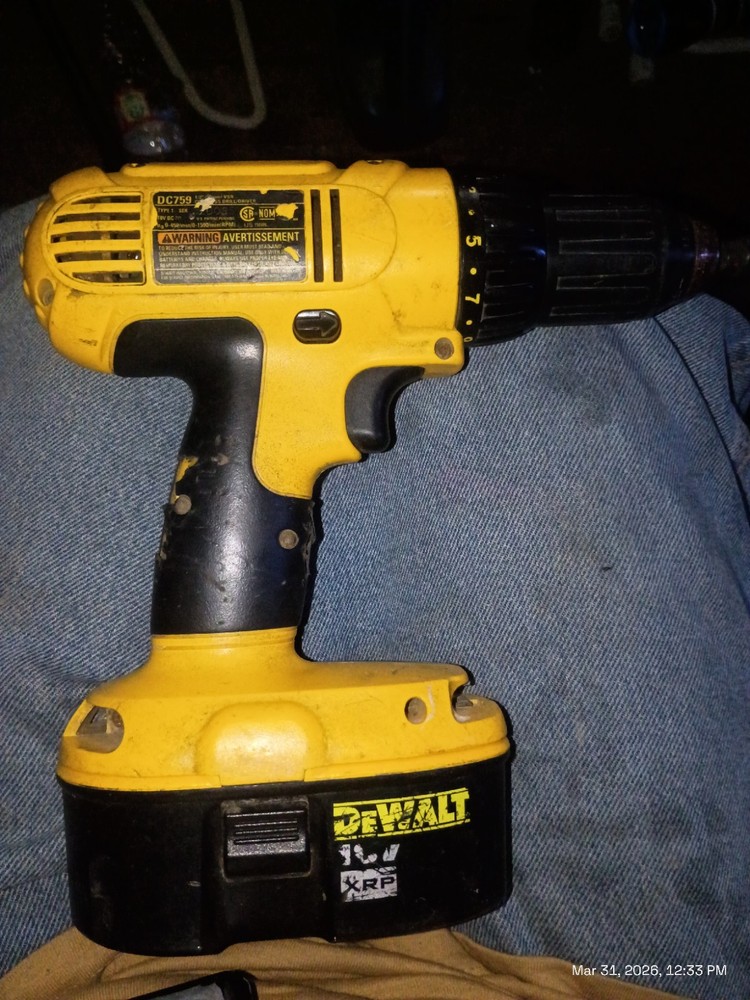 dewalt drill 20v With Battery And Charger
