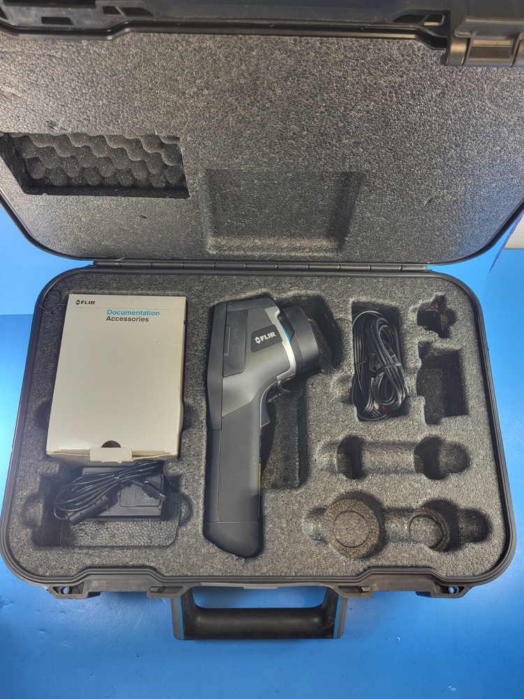 Flir E30 IR Infrared Thermal Imager Imaging Camera 60Hz Pristine!