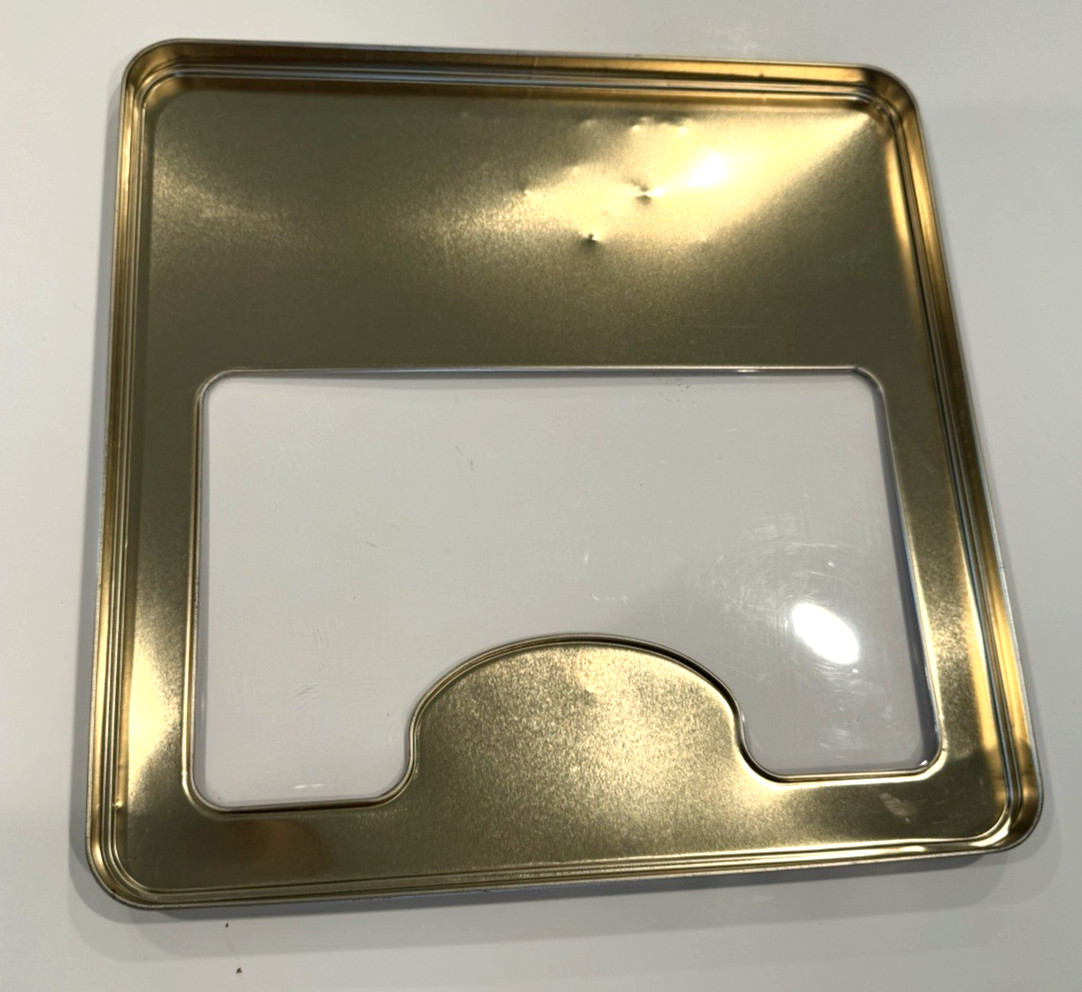 The Muppet Show Deluxe Collector's Chess Set Complete Metal Tin