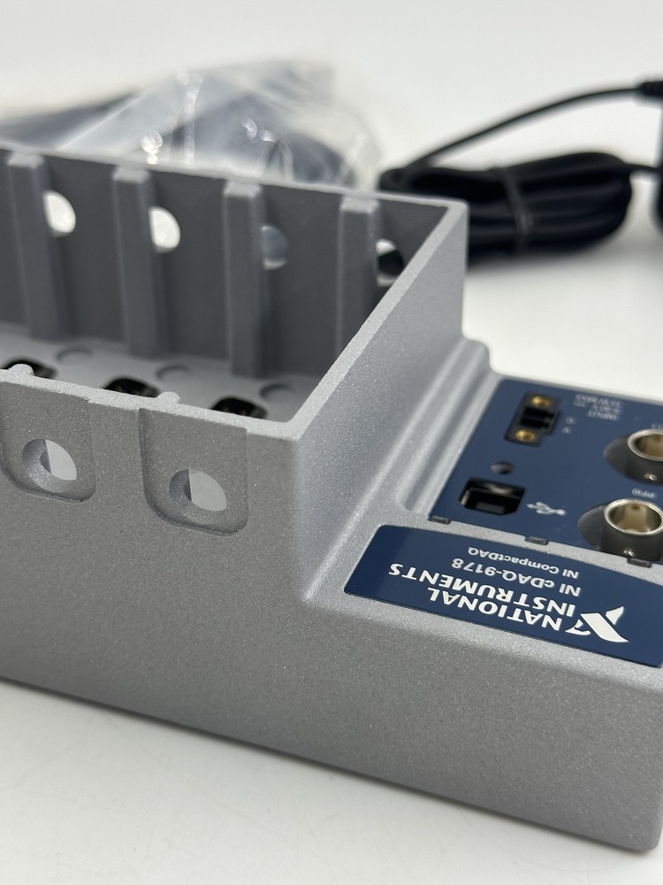 National Instruments NI cDAQ-9178 USB CompactDAQ Chassis, 8-Slot