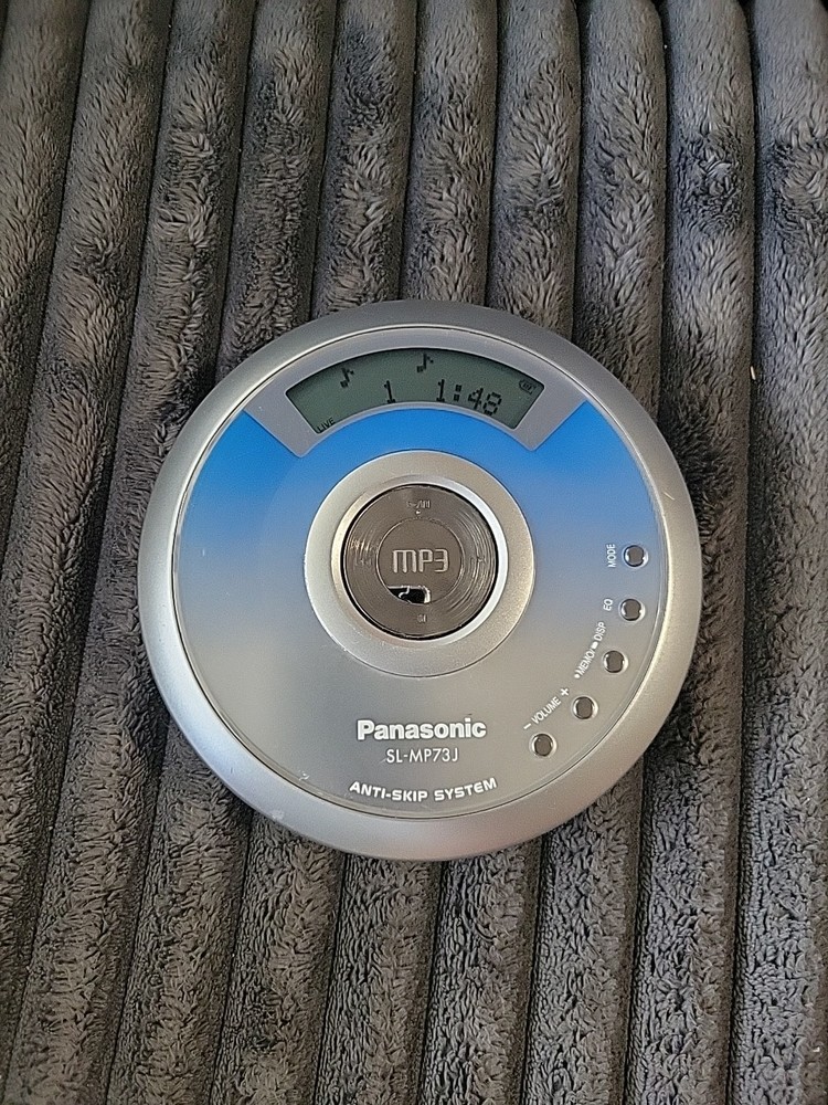 Panasonic SL-MP73J MP3. Portable CD Player
