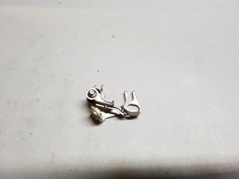 New NOS 171-0391 Ignition Contact Points Set