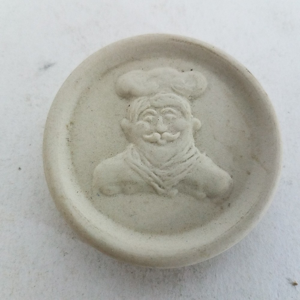 Baker Chef Ceramic Pot Minder 55 Mm Diameter