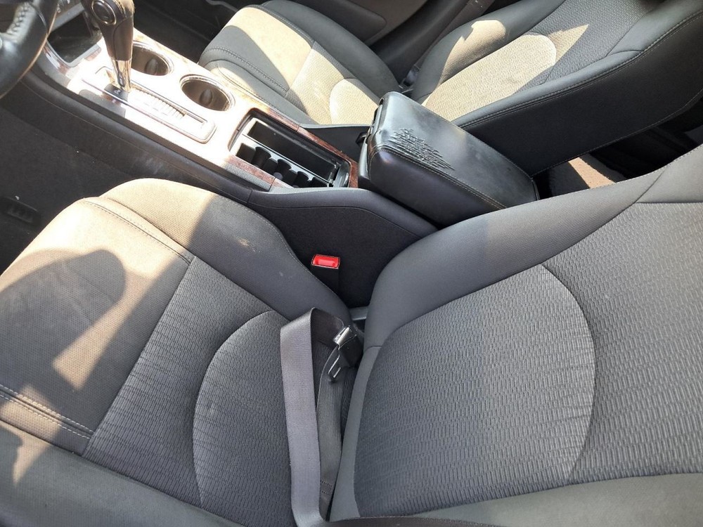 TRAVERSE 2013 Glove Box 4792036