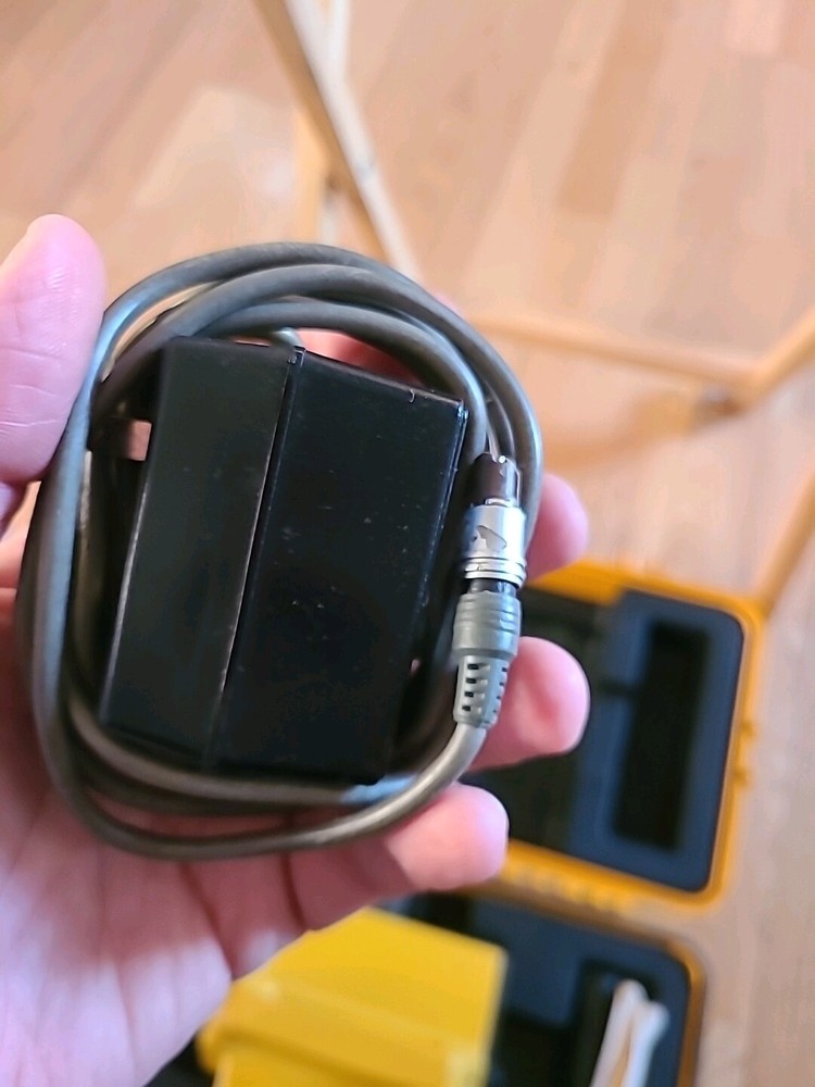 TOPCON DM-S2 SURVEY DISTANCE METER (EDM)