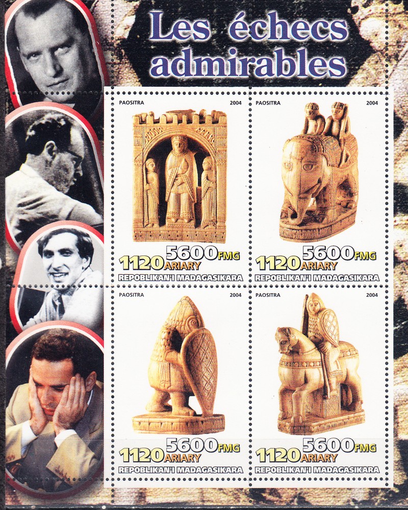 W MADAGASCAR Y2004 (01) CHESS CHAMPIONSHIP MINI SHEET
