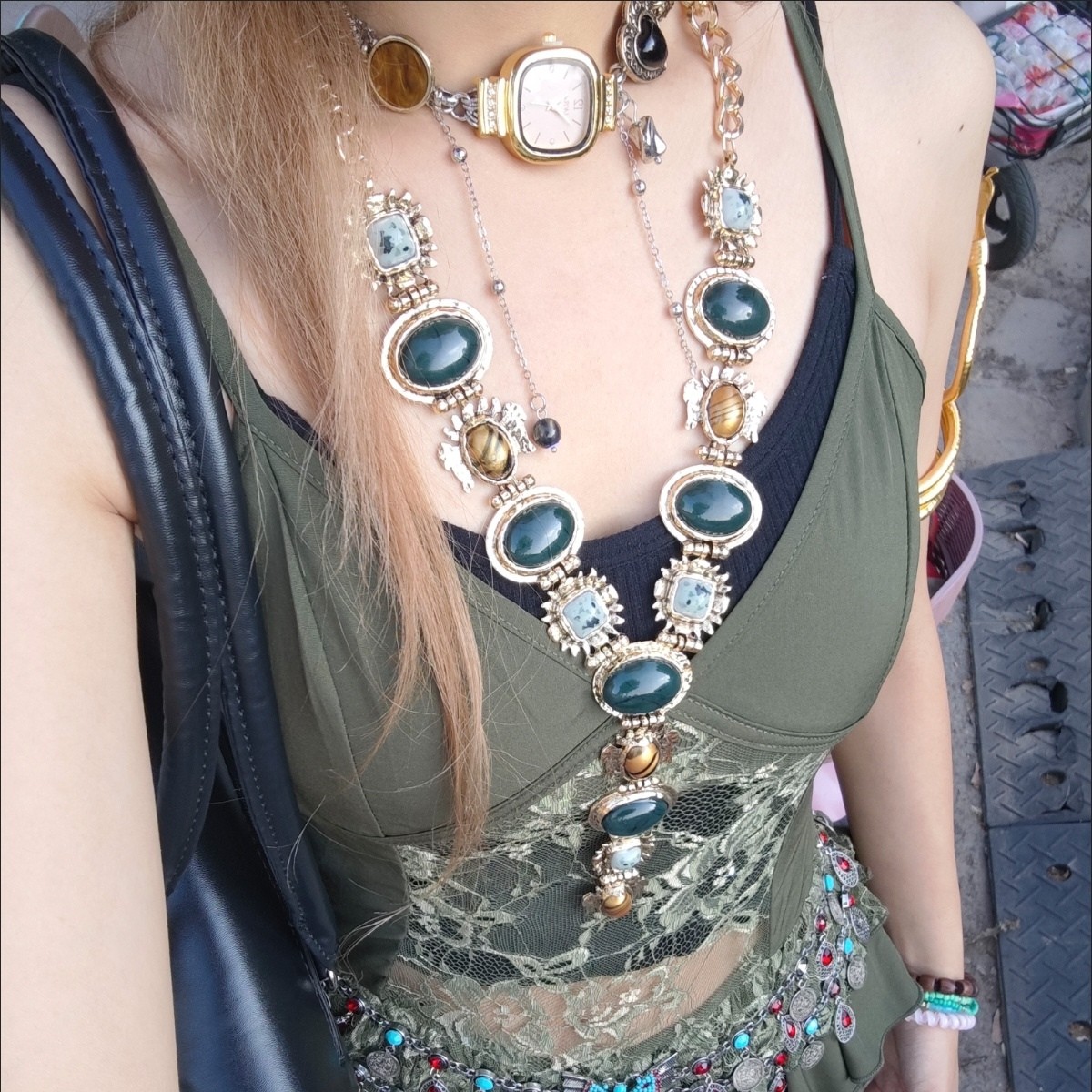 Vintage Court Necklace Green Stone Tiger Eye Pearl Double Layer Choker