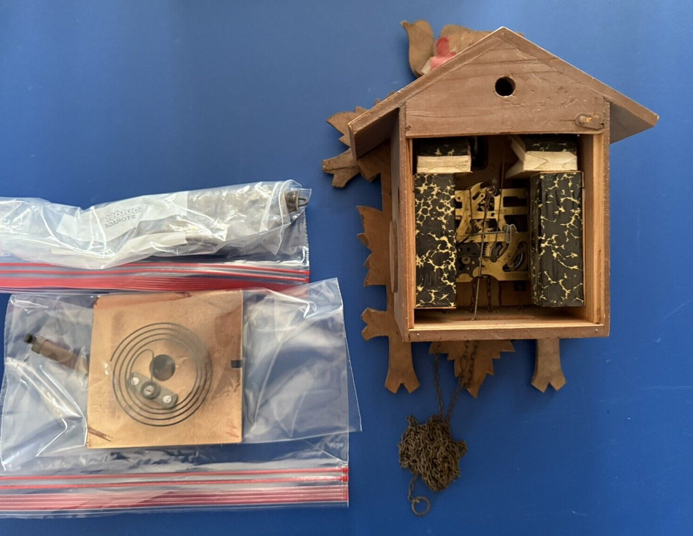 Antique BLACK FOREST CUCKOO CLOCK