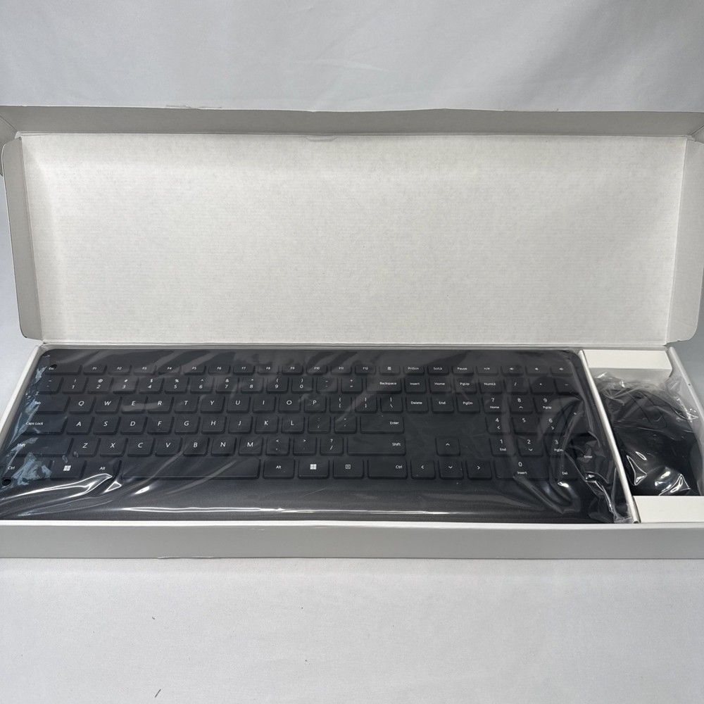 Microsoft Wireless Desktop 900 Keyboard Mouse Combo PT3-00001 Black