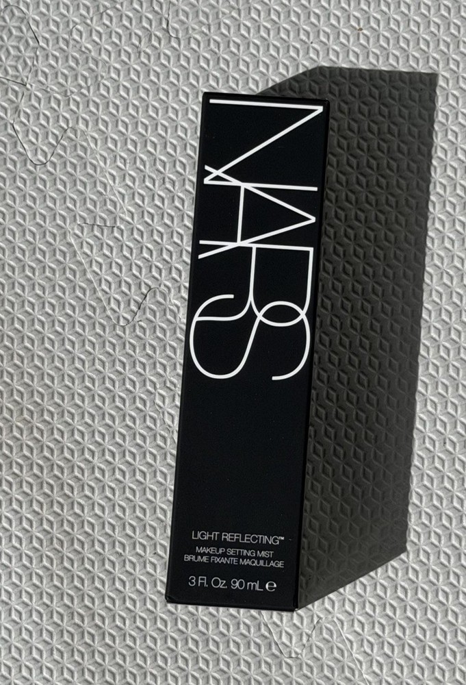 NARS Light Reflecting™ Makeup Setting Mist 90ml $38 NEW