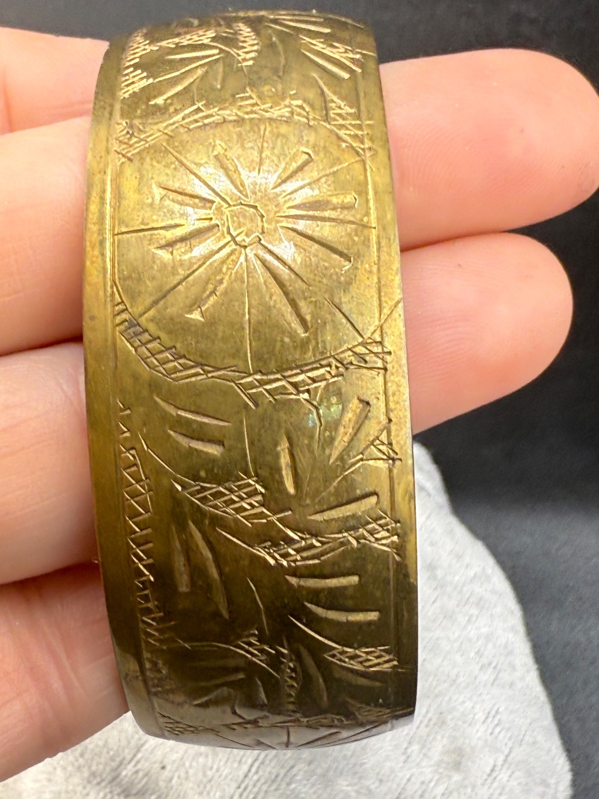 Vintage Engraved Brass Tone Bangle Bracelet 9”