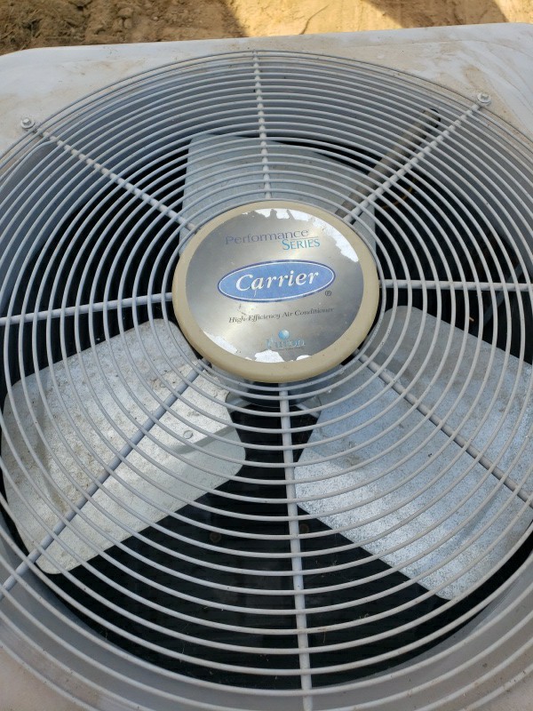 Carrier Performance Air Conditioner 17seer, 36,000btu