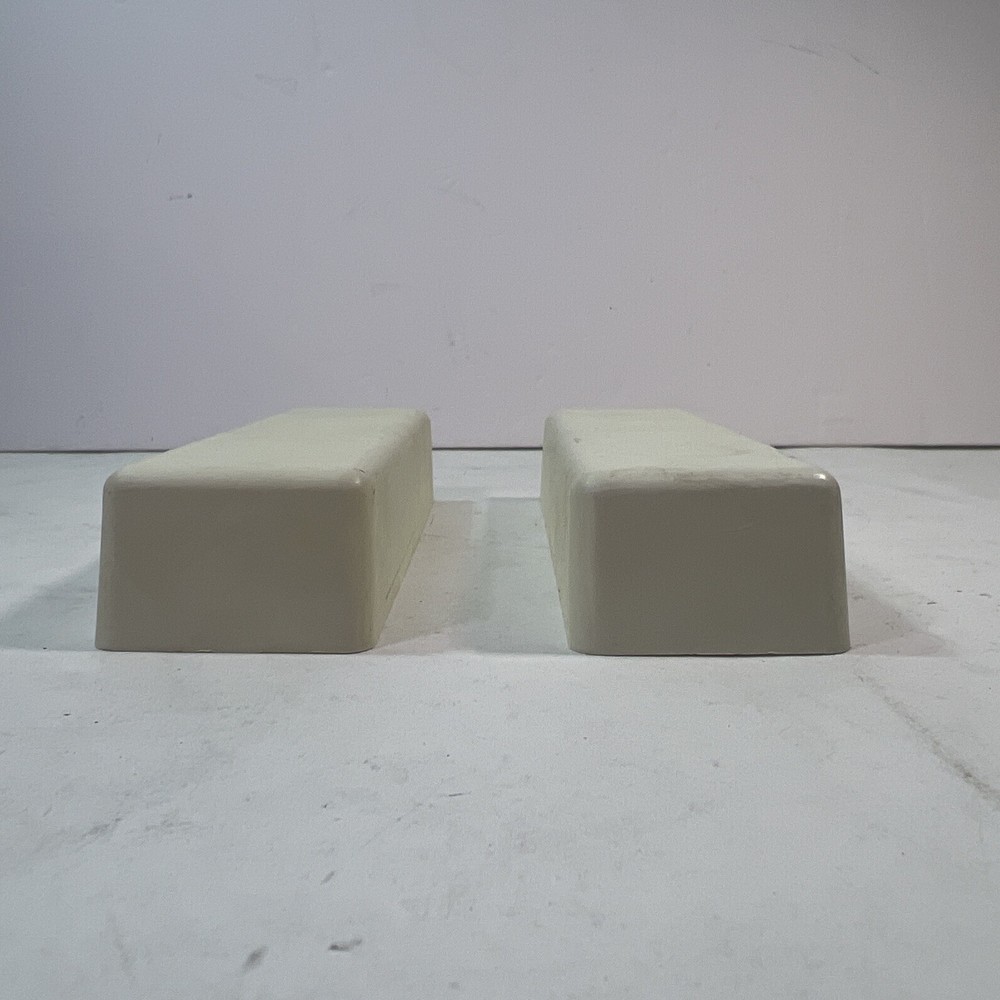 OmniMount Wall Mount Speaker Mount White