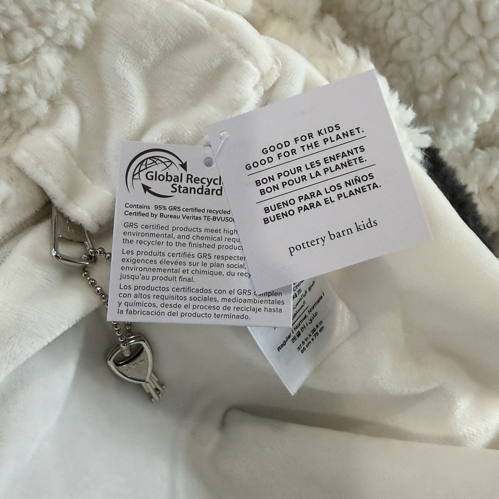 POTTERY BARN KIDS ANYWHERE SHERPA SOCCER BALL BEANBAG SLIPCOVER, 37.5" X 29.6"