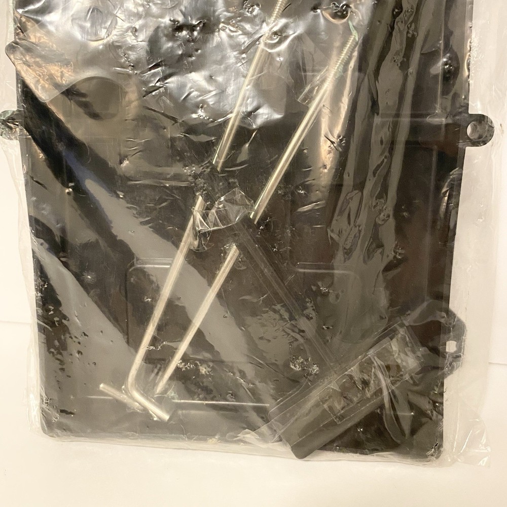 Camco Standard Battery Hold-Down Tray