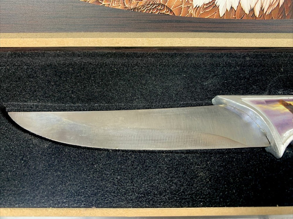 Knife With eagle head handle & Wooden Box
