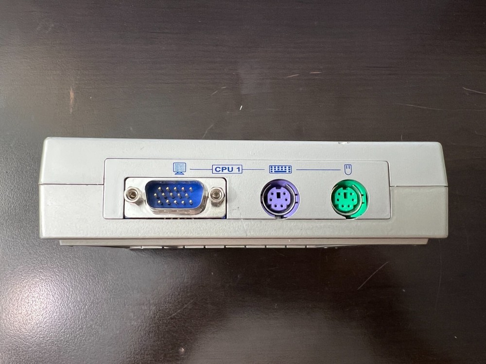 ATEN Miniview KVM Switch CS-142