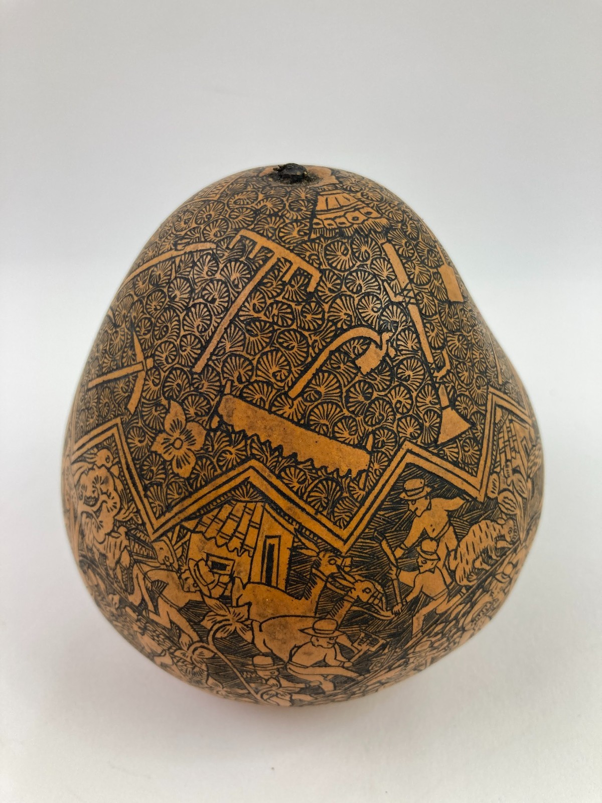 Peruvian Storyteller Folk Art Intricate Hand Carved Gourd Farming Gardening Peru