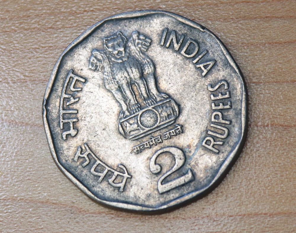 1997 India 2 Rupees Hyderabad Mint