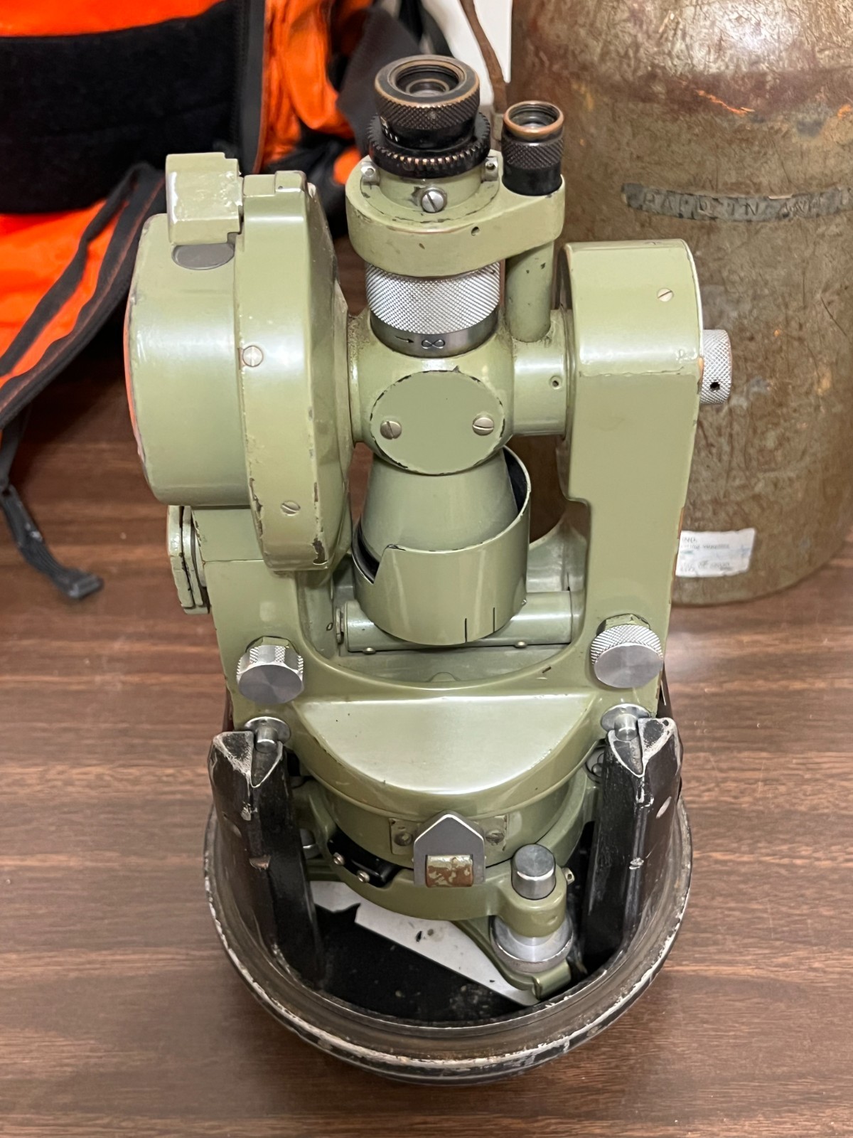 Wild Heerbrugg Theodolite T16 Survey Instrument w/ Case and Backpack - Good Cond