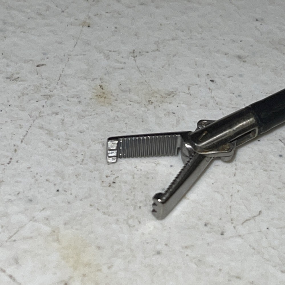 Jarit 625-122 Roto-Lok Laparoscopic Grasping Forceps