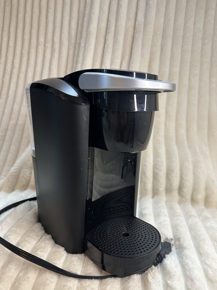 Keurig K-Compact Pod Coffee Machine Black, Removable Drip Tray, 1470W