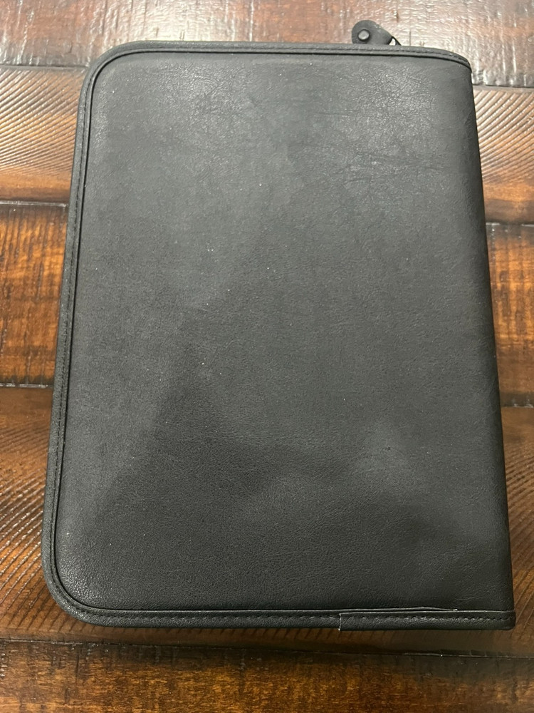 NEW Computer Services Inc CSI Promotional Black Zip Around Portfolio Notepad