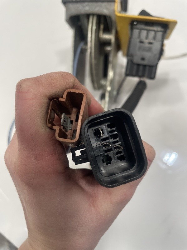 Freightliner All Trans. Electronic Shift Control (678-10223)