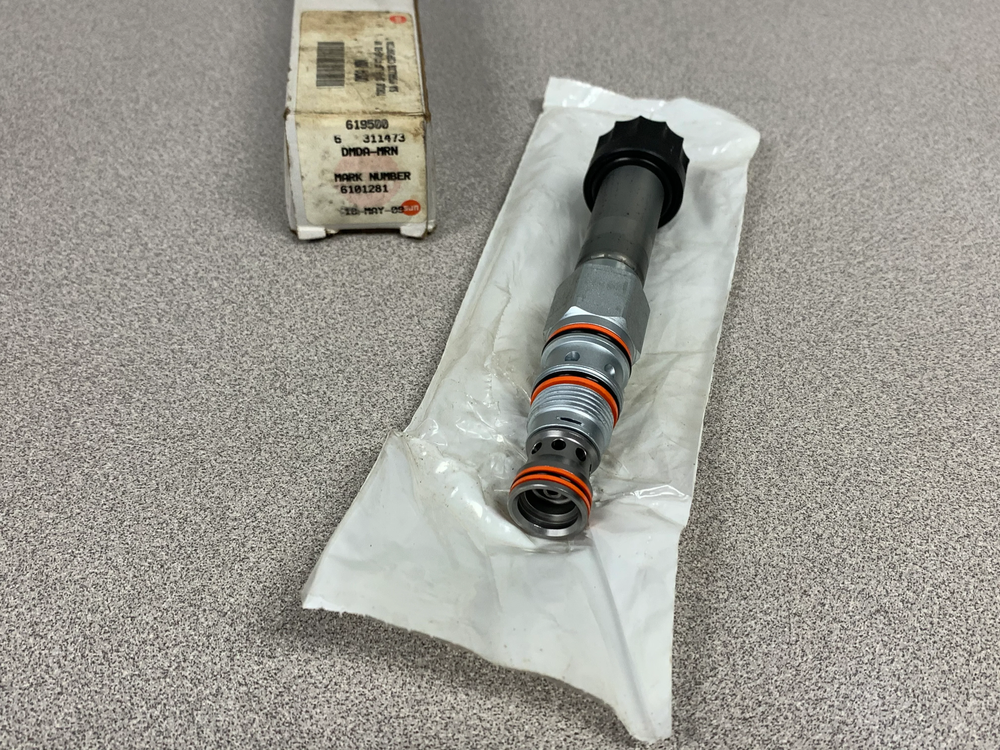 Sun Hydraulics DMDA-MRN 3-Way Solenoid Valve (Open Box)