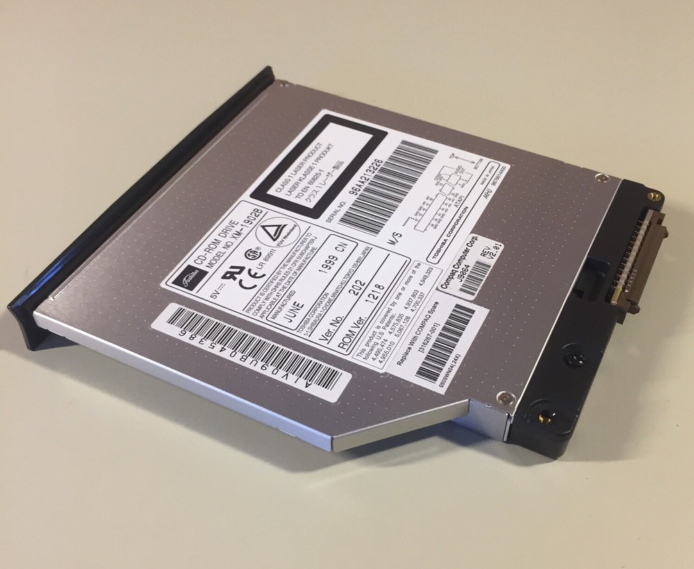 Vintage Compaq Computer CD-ROM Drive J9064