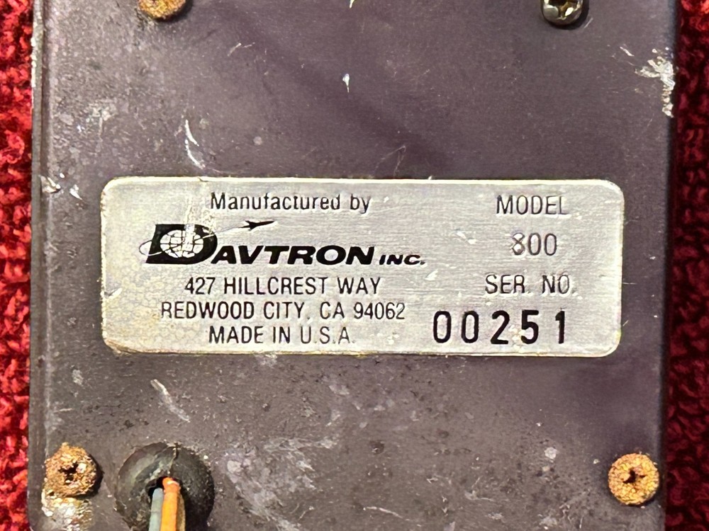 DAVTRON M800 14 VOLT DIGITAL CLOCK CHRONOMETER CORE