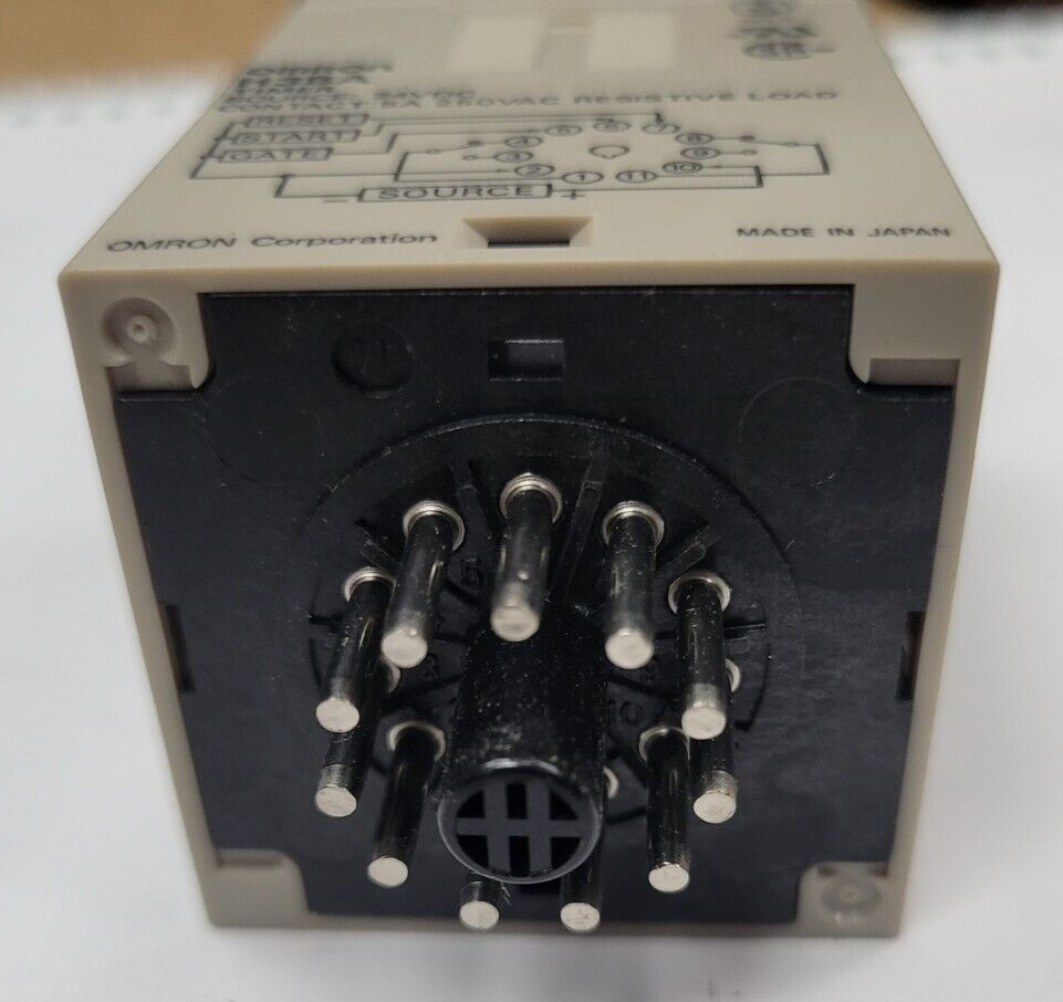 NEW OMRON H3BA TIMER, 0.5 SEC - 100 HOUR SOURCE 24 VDC