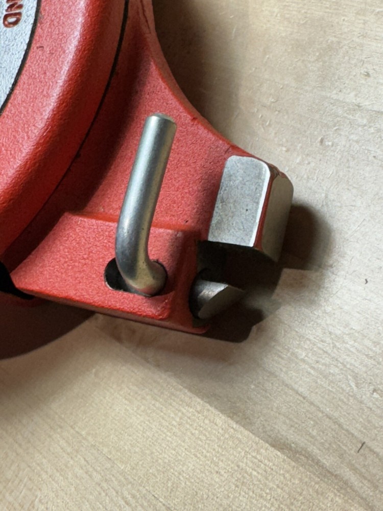 RIDGID E-660 DIE HEAD 1/8"- 2" Pipe Bolt Threader Die Head Without Dies