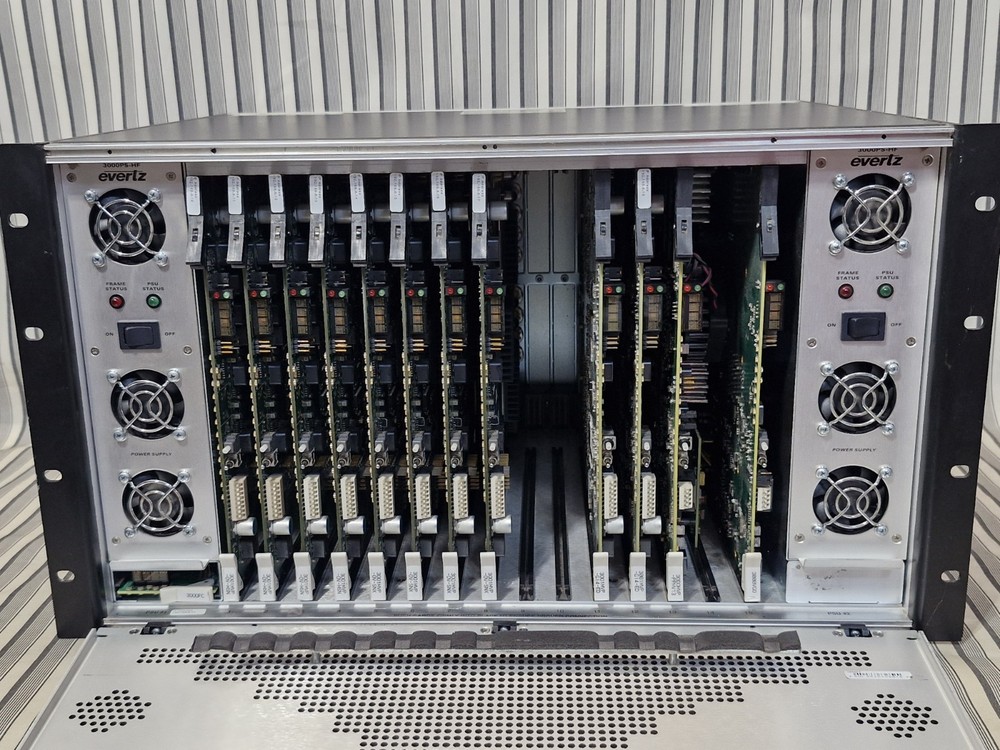 Evertz 3000FR Multi-Image Processor Frame w/ Modules Powers On, Not Fully Tested