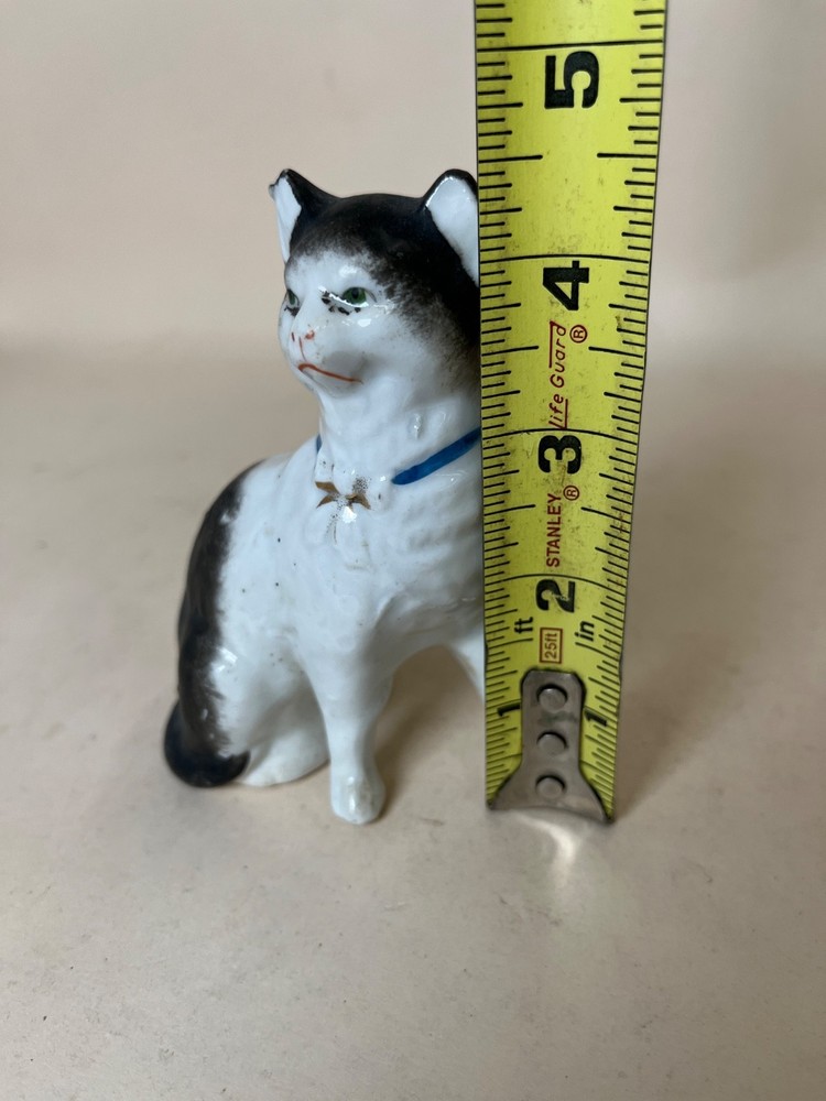 C.1890 Victorian Cat Spill Vase