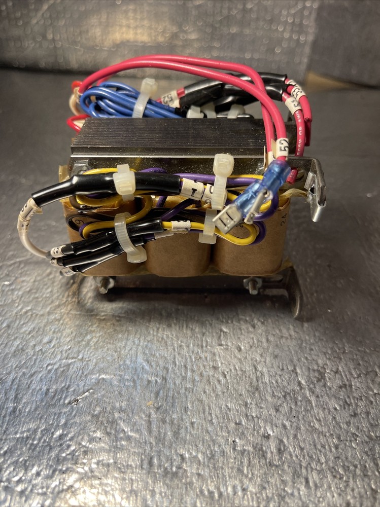 24747-1 VOLTAGE TRANSFORMER