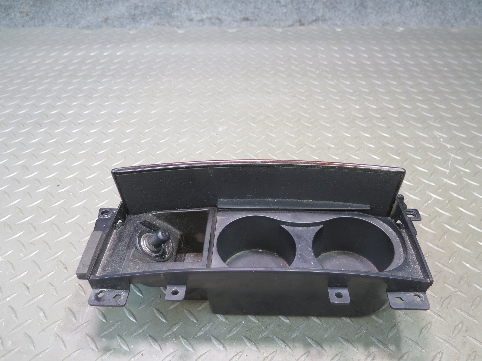 2004-2009 CADILLAC XLR CENTER CONSOLE CUP HOLDER 12450043