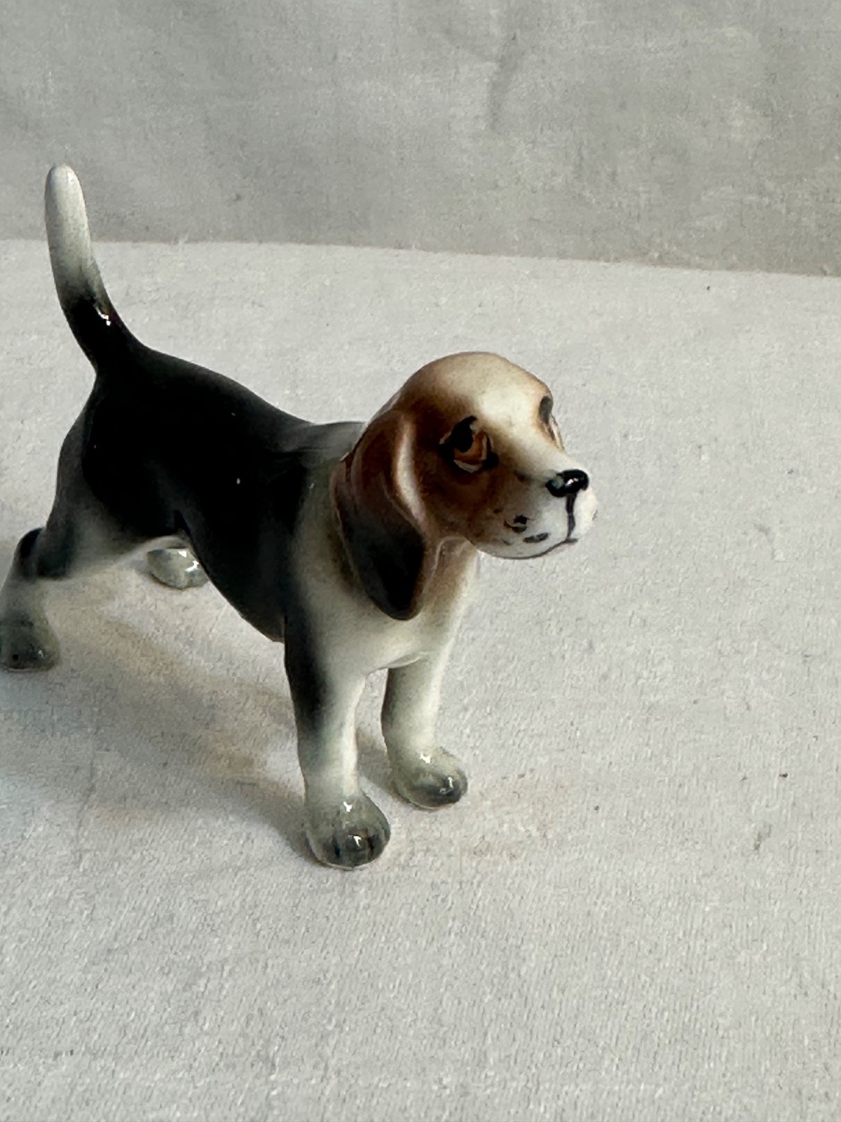 vintage 2 in japanese porcelain beagle figurine