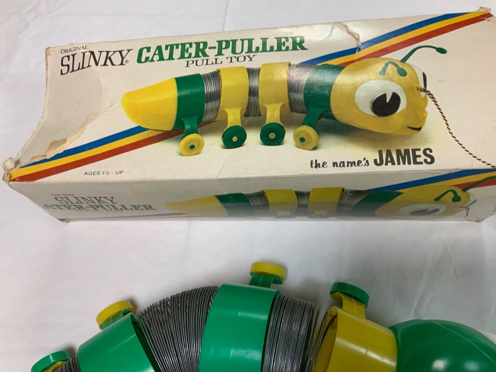 Vintage Slinky Cater-Puller Pull Toy