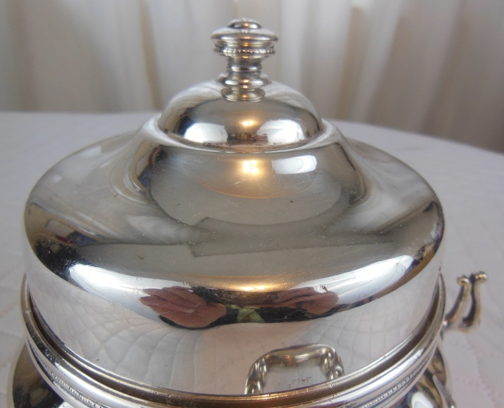 ANTIQUE THE AMERICAN SILVER CO. SILVERPLATED BUTTER DISH